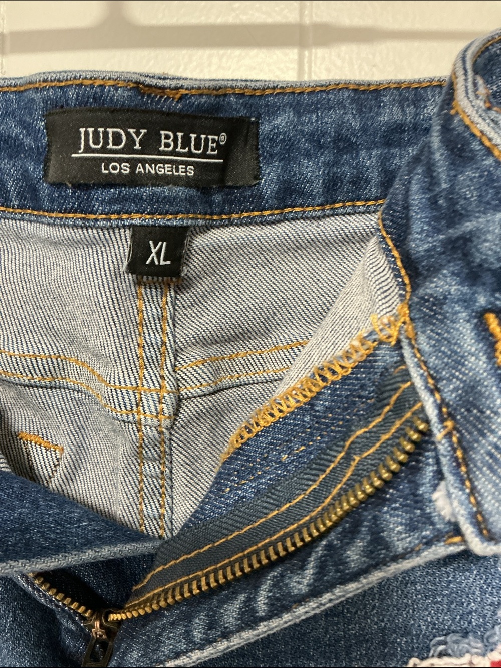 Judy Blue denim shorts - Picture 4 of 5